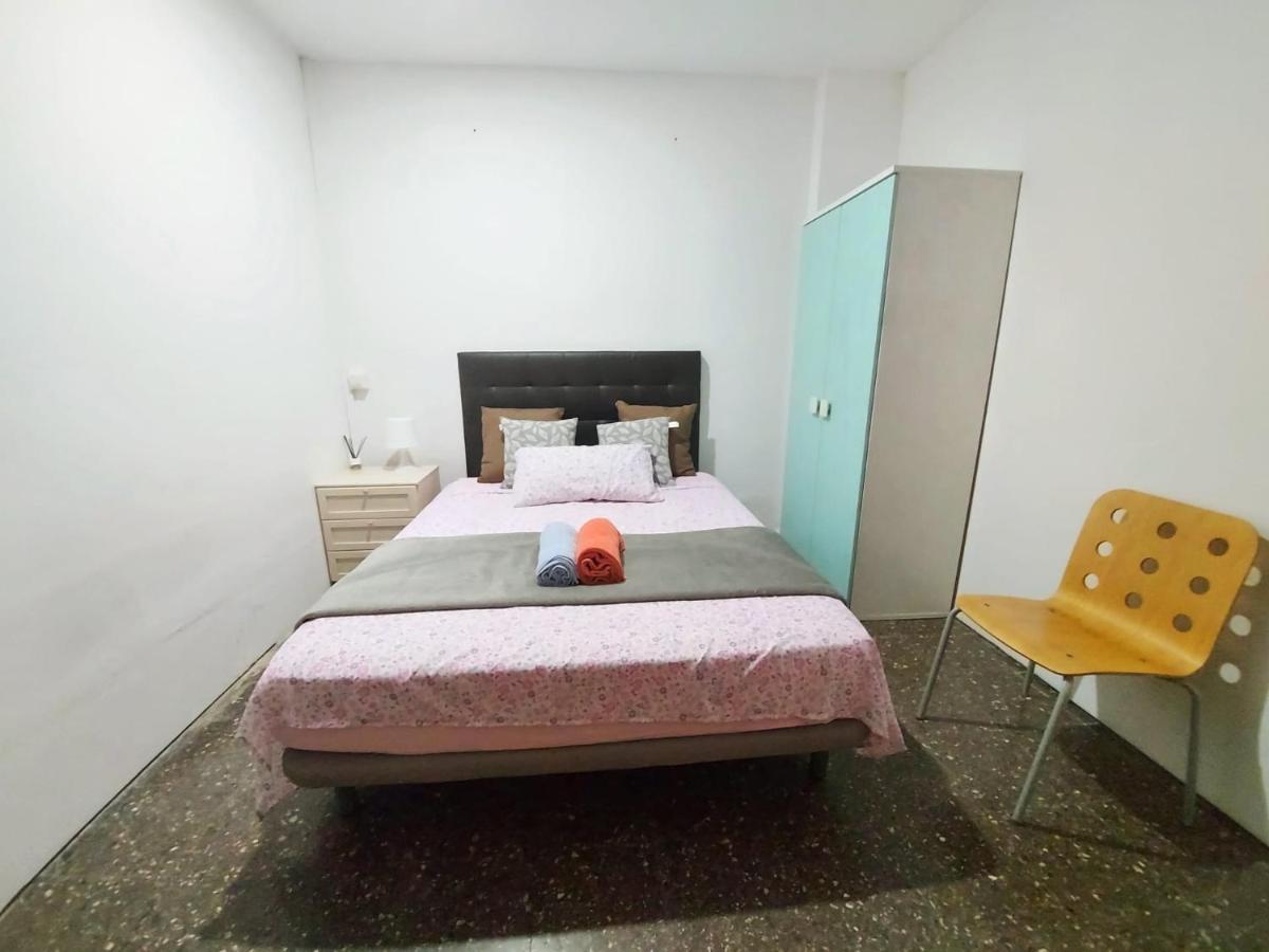 Ferienwohnung Cerdanyola Ripollet Barcelona Exterior foto
